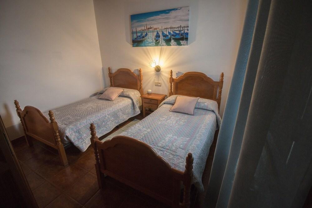 Turismo Rural O Xastre De Anos Cabana De Bergantinos Exterior photo